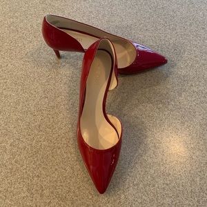 Nine West Size 7 1/2 Faux Patent Leather Red Heel